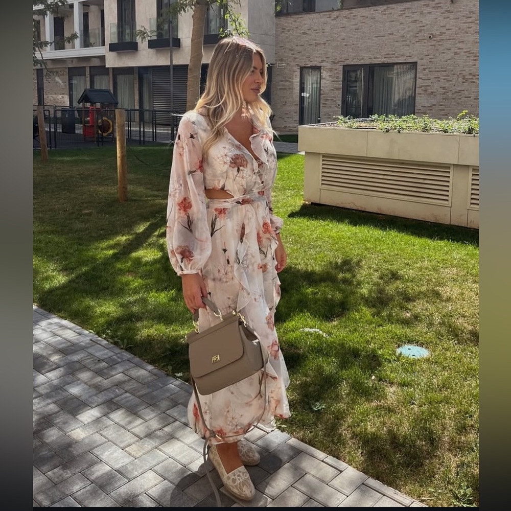 ZARA FLORAL CUTOUT RUFFLE DRESS - Picture 8 of 12